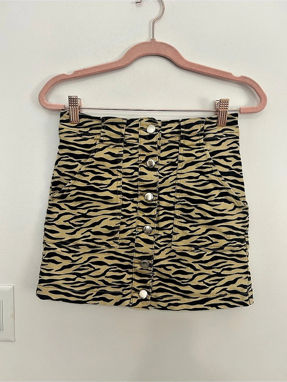 Lulus XS Zebra Print Button Front Mini Skirt Y2K Zebra Animal Print Utility